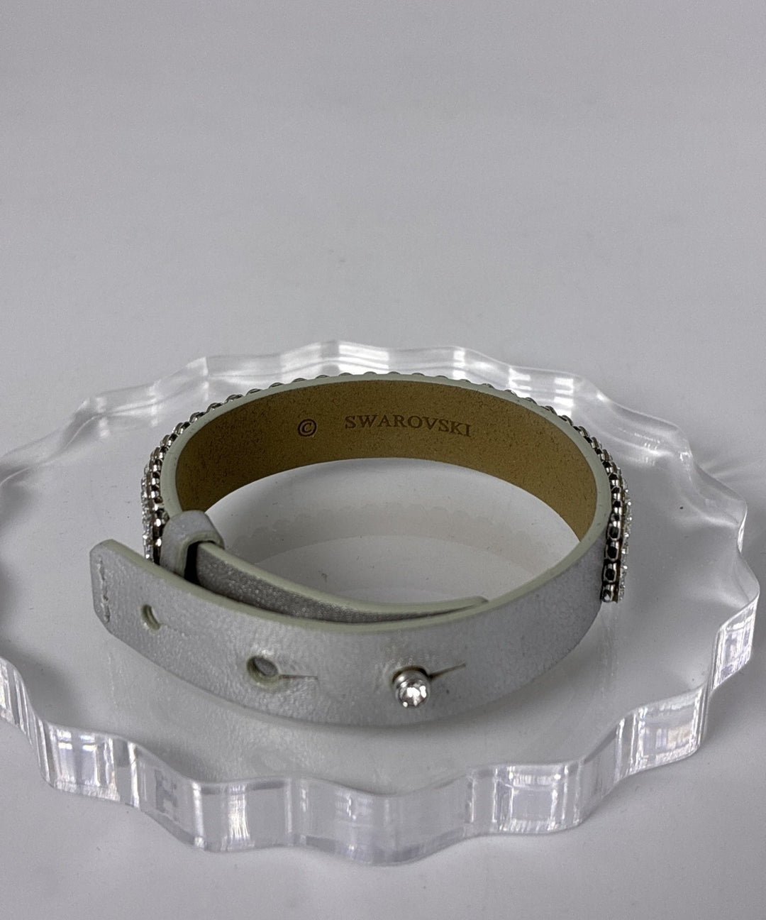 SWAROVSKI สร้อยข้อมือ/กำไล
