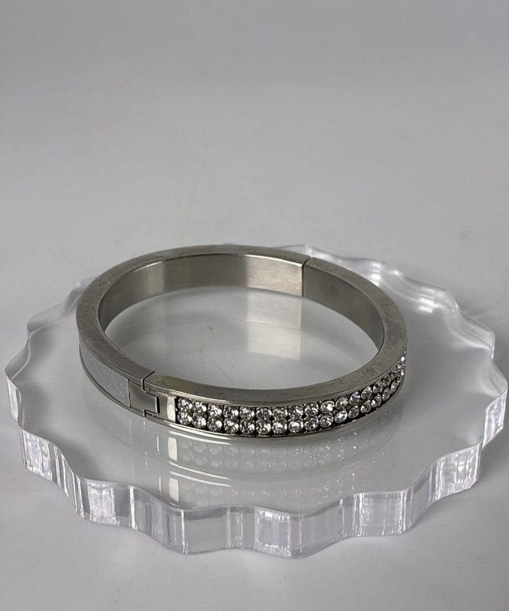 SWAROVSKI สร้อยข้อมือ/กำไล