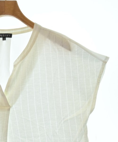 INDIVI เสื้อสตรี