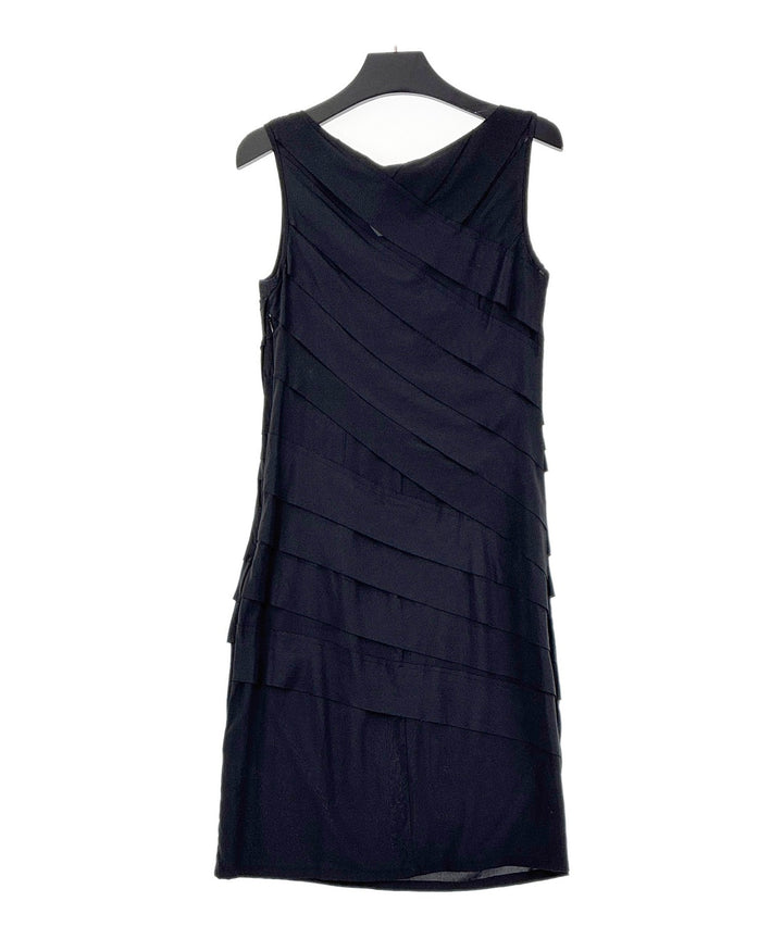DKNY ชุดเดรส