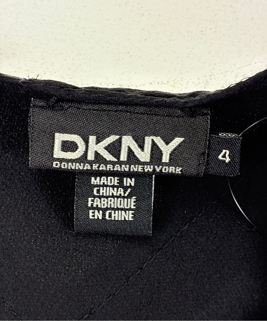DKNY ชุดเดรส