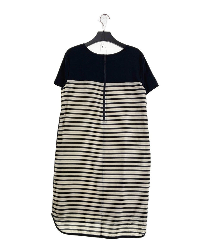 DKNY ชุดเดรส