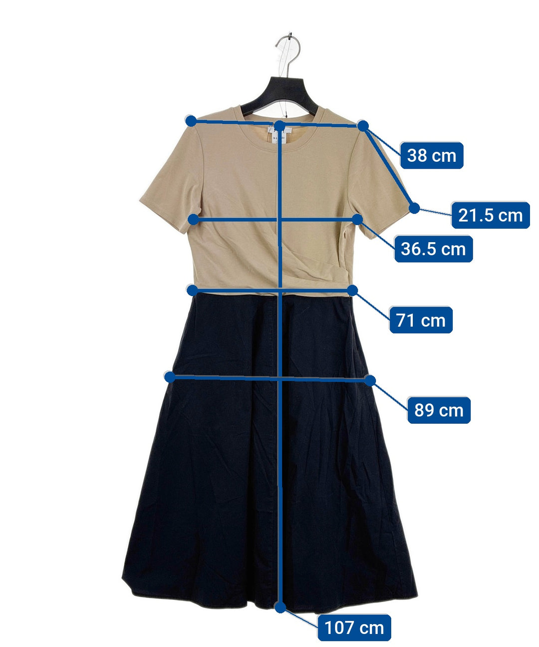 DKNY ชุดเดรส