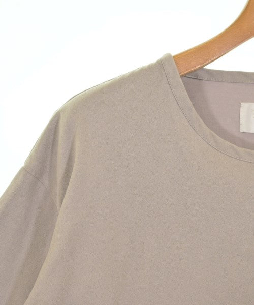 TROVE เสื้อยืด/เสื้อท็อปส์