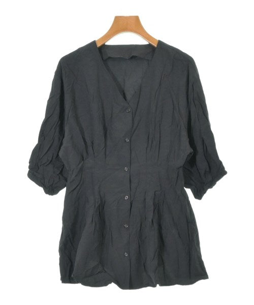 apart by lowrys เสื้อลำลอง