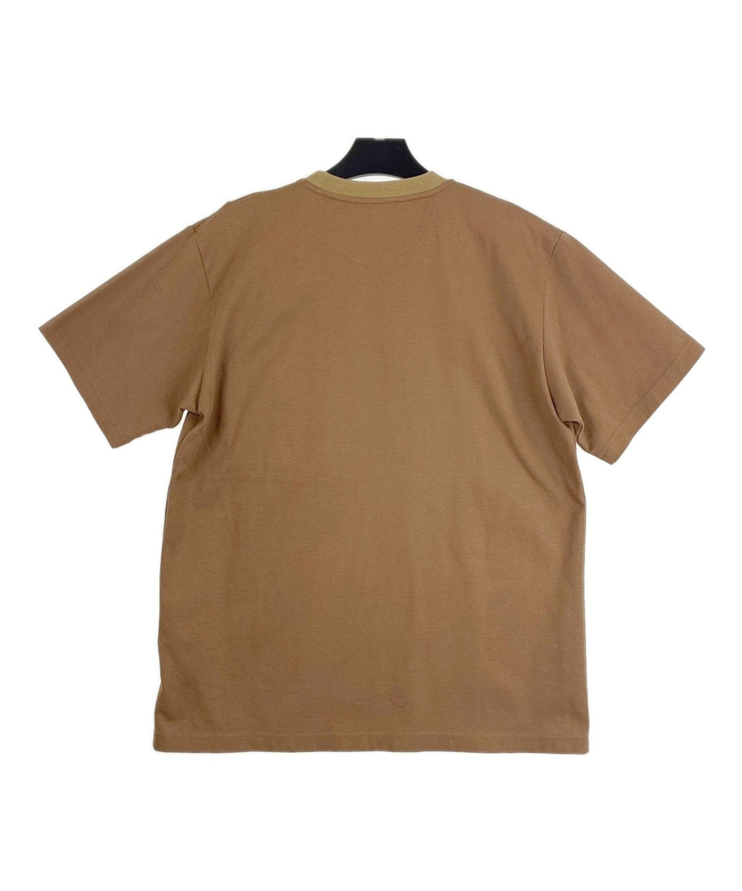 White Mountaineering เสื้อยืด/เสื้อท็อปส์