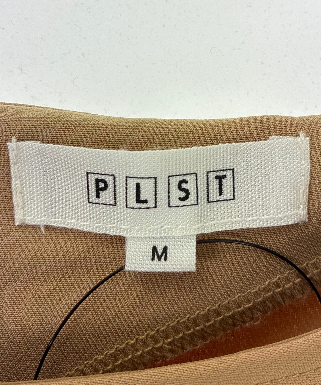 PLST เสื้อสตรี