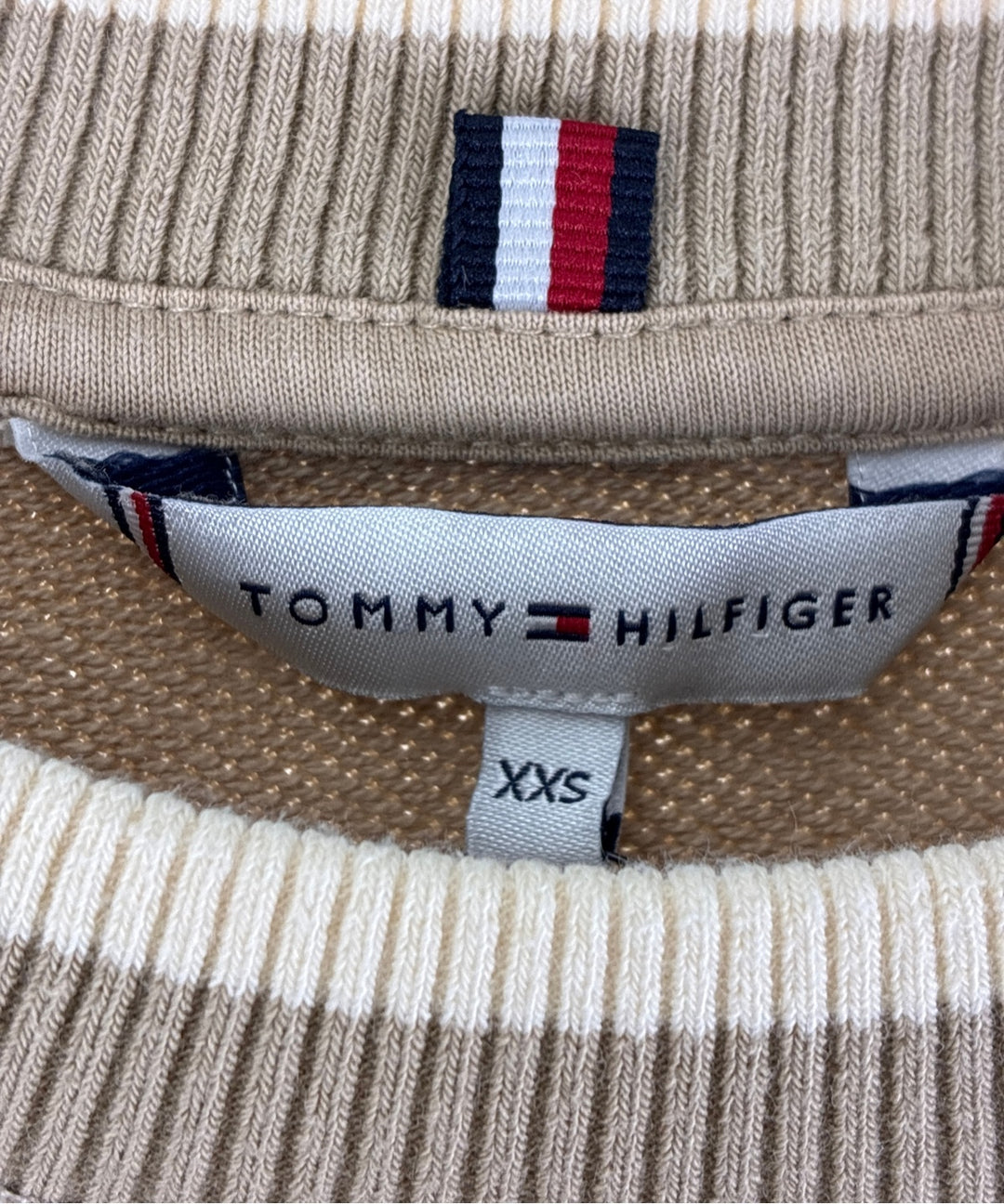 TOMMY HILFIGER เสื้อสเวตเตอร์