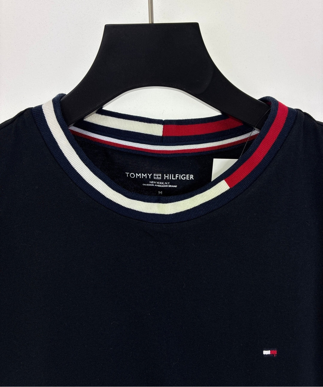 TOMMY HILFIGER เสื้อเชิ้ต