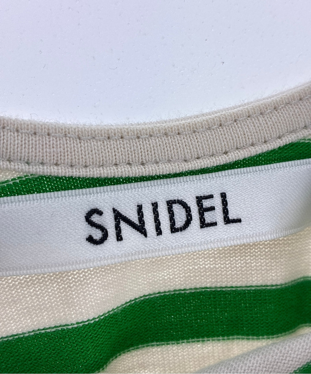SNIDEL เสื้อยืด/เสื้อท็อปส์