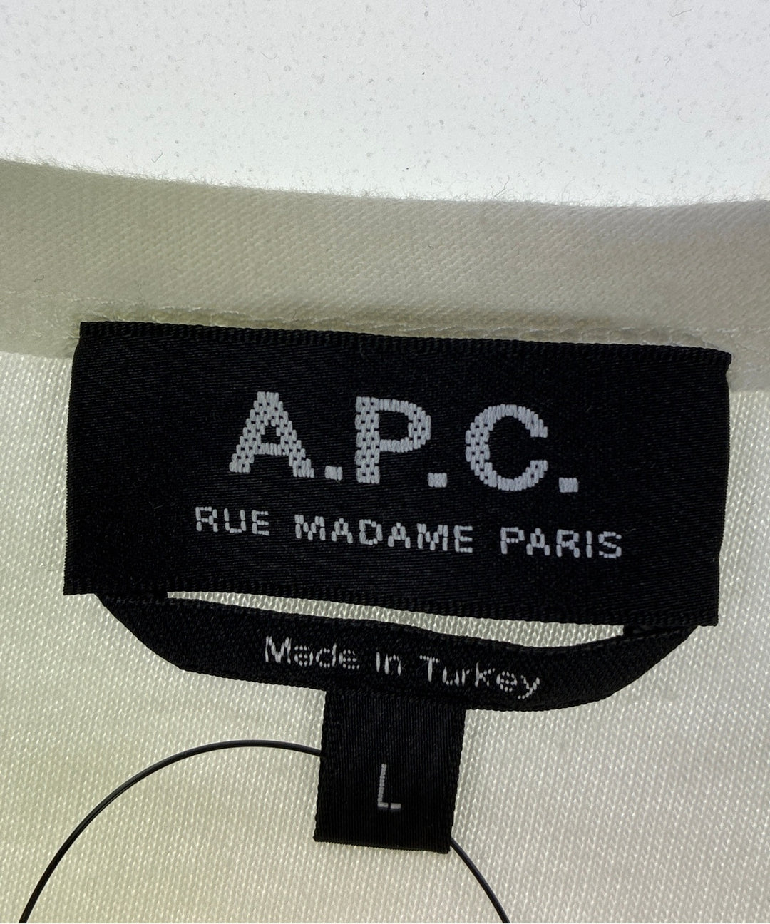 A.P.C. เสื้อยืด/เสื้อท็อปส์