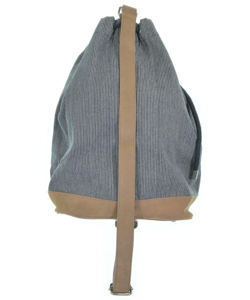 A.P.C. กระเป๋าสะพาย