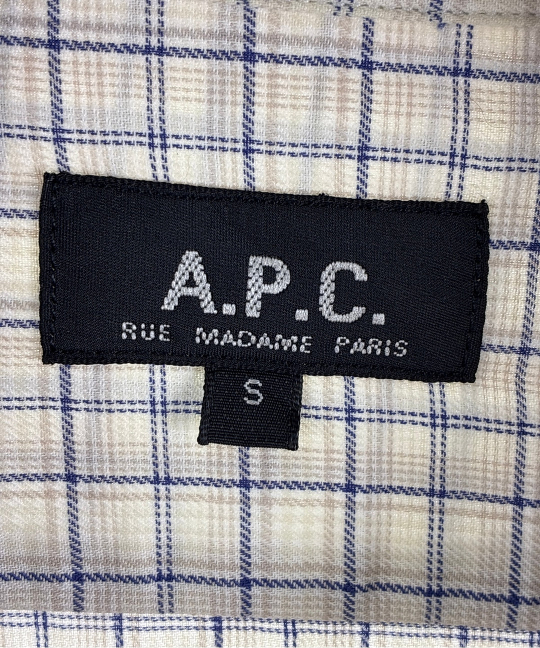 A.P.C. เสื้อลำลอง