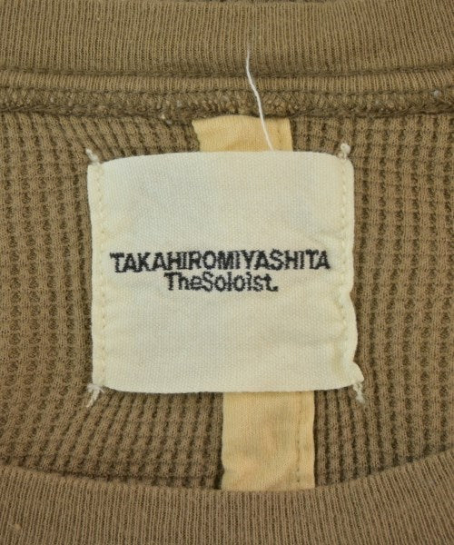 TAKAHIROMIYASHITATheSoloist. เสื้อยืด/เสื้อท็อปส์
