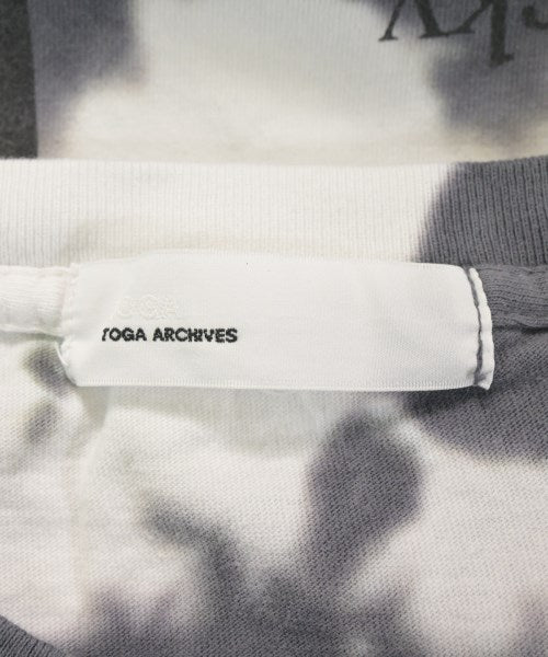 TOGA เสื้อยืด/เสื้อท็อปส์