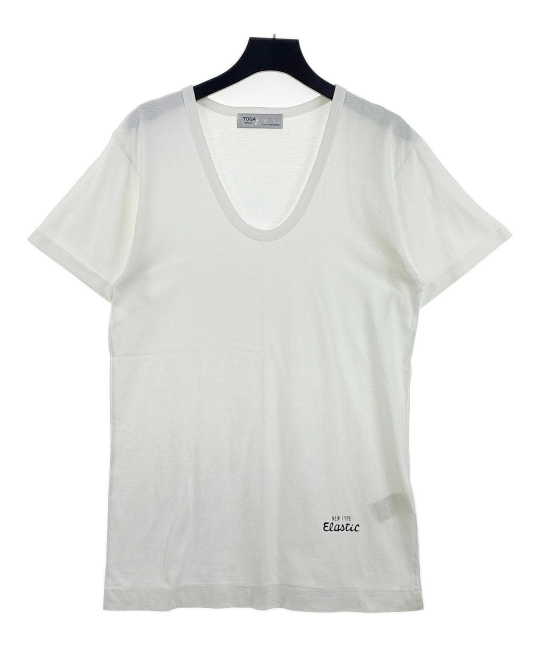TOGA เสื้อยืด/เสื้อท็อปส์