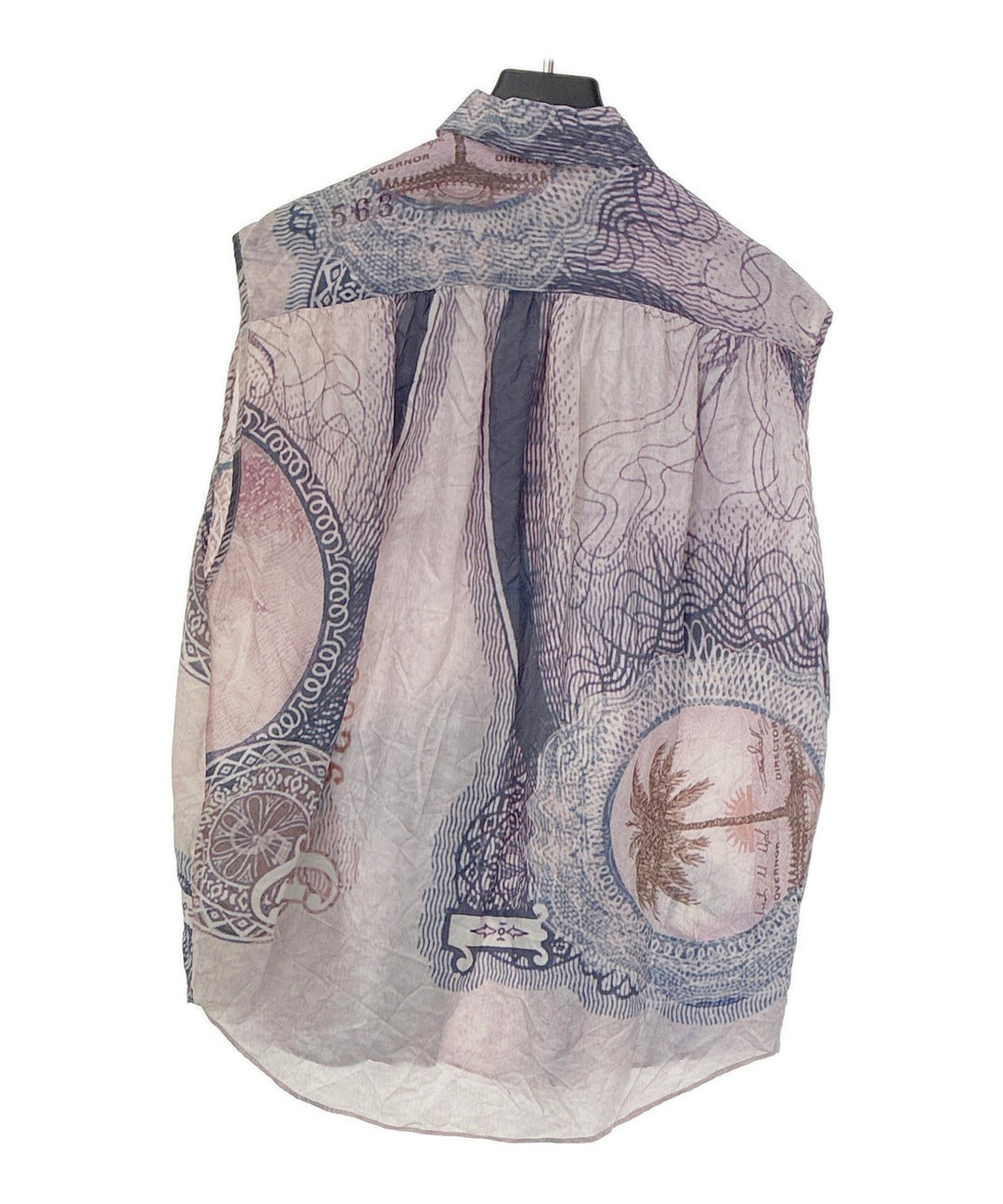 Acne เสื้อลำลอง