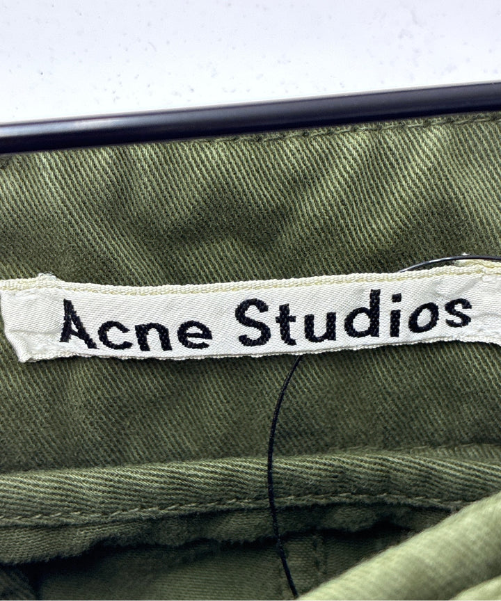 Acne Studios ชิโน่