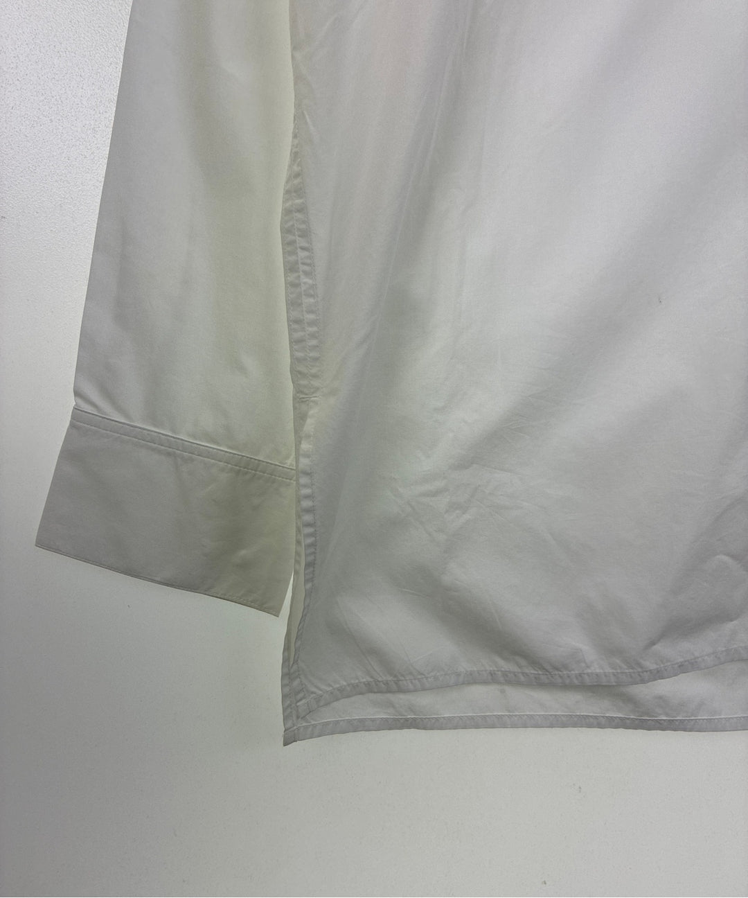 Acne Studios เสื้อลำลอง