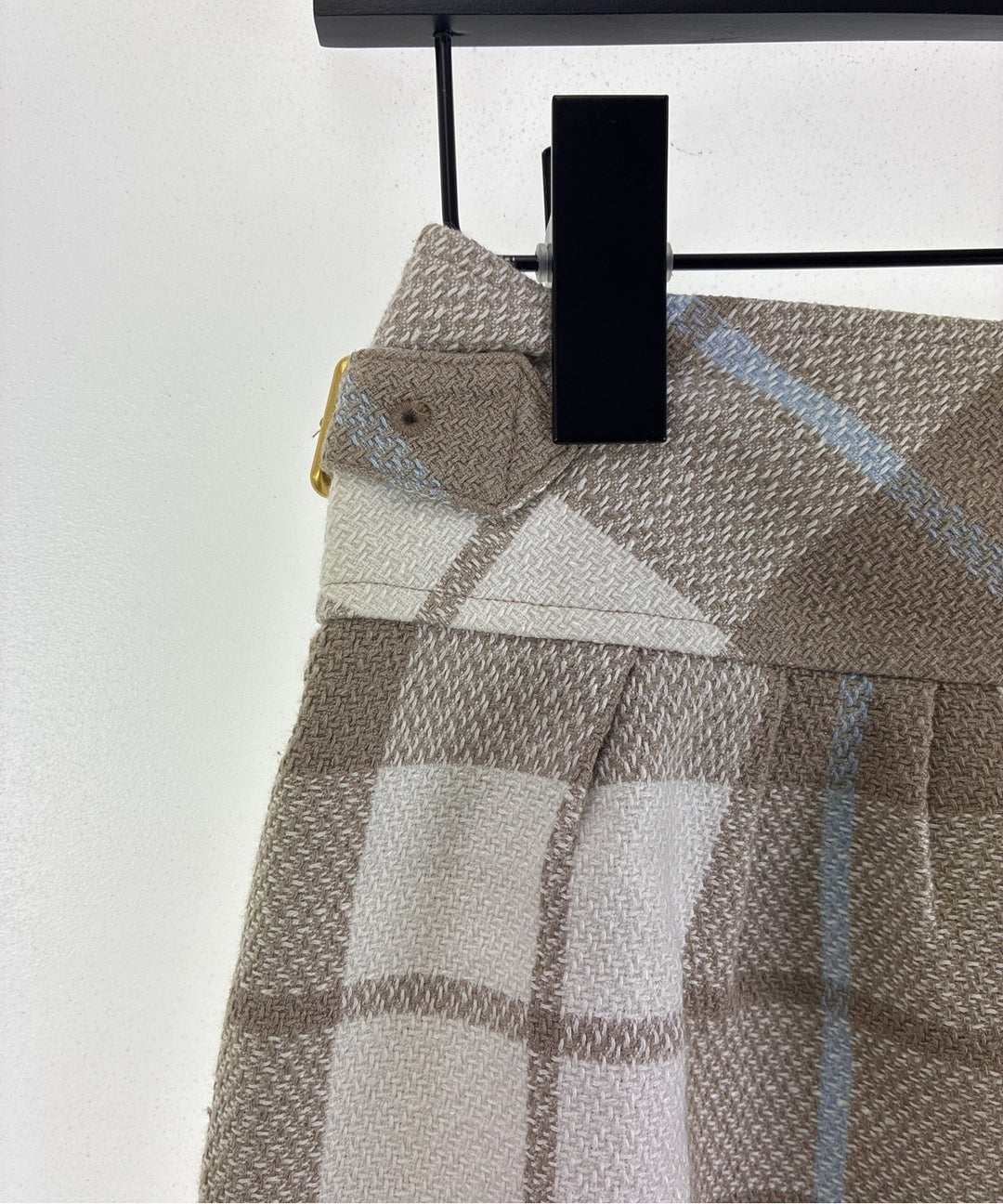 BURBERRY BLUE LABEL กางเกงขาสั้น