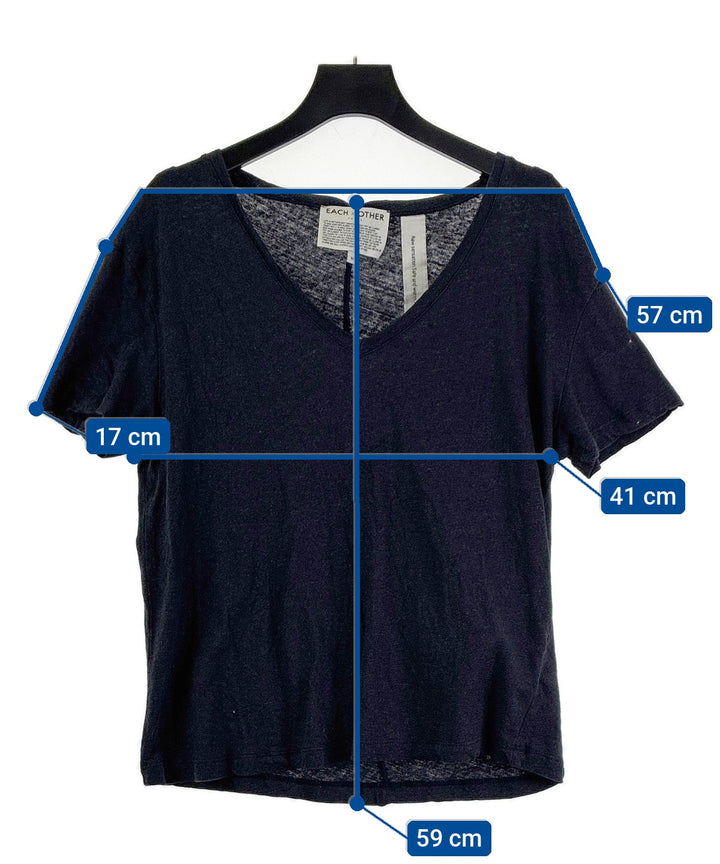 EACHxOTHER เสื้อยืด/เสื้อท็อปส์