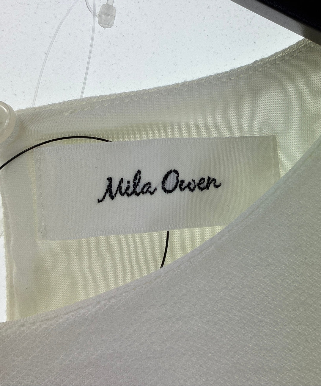Mila Owen เสื้อกล้าม