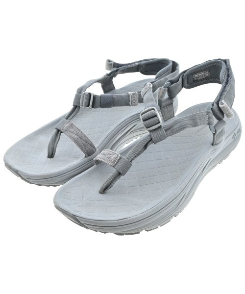 nonnative รองเท้าแตะ