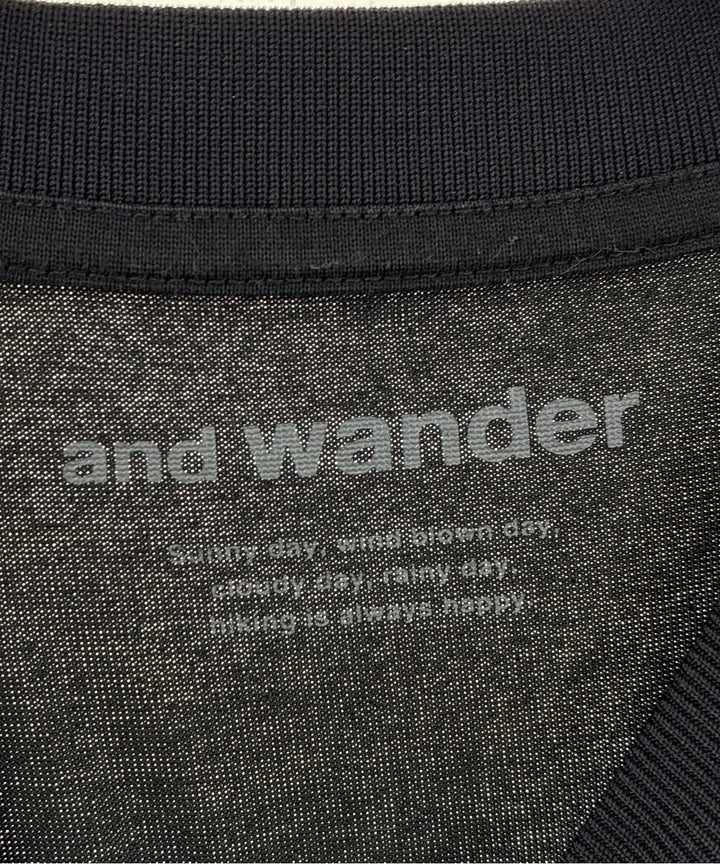and wander เสื้อยืด/เสื้อท็อปส์