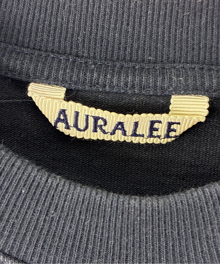 AURALEE เสื้อยืด/เสื้อท็อปส์
