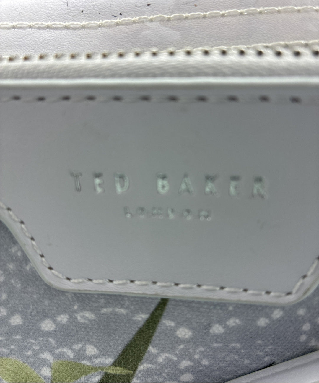 TED BAKER กระเป๋าสะพาย