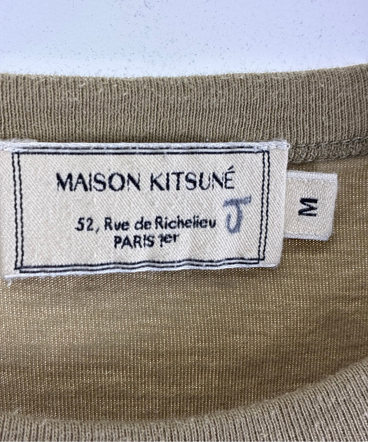 MAISON KITSUNE เสื้อยืด/เสื้อท็อปส์
