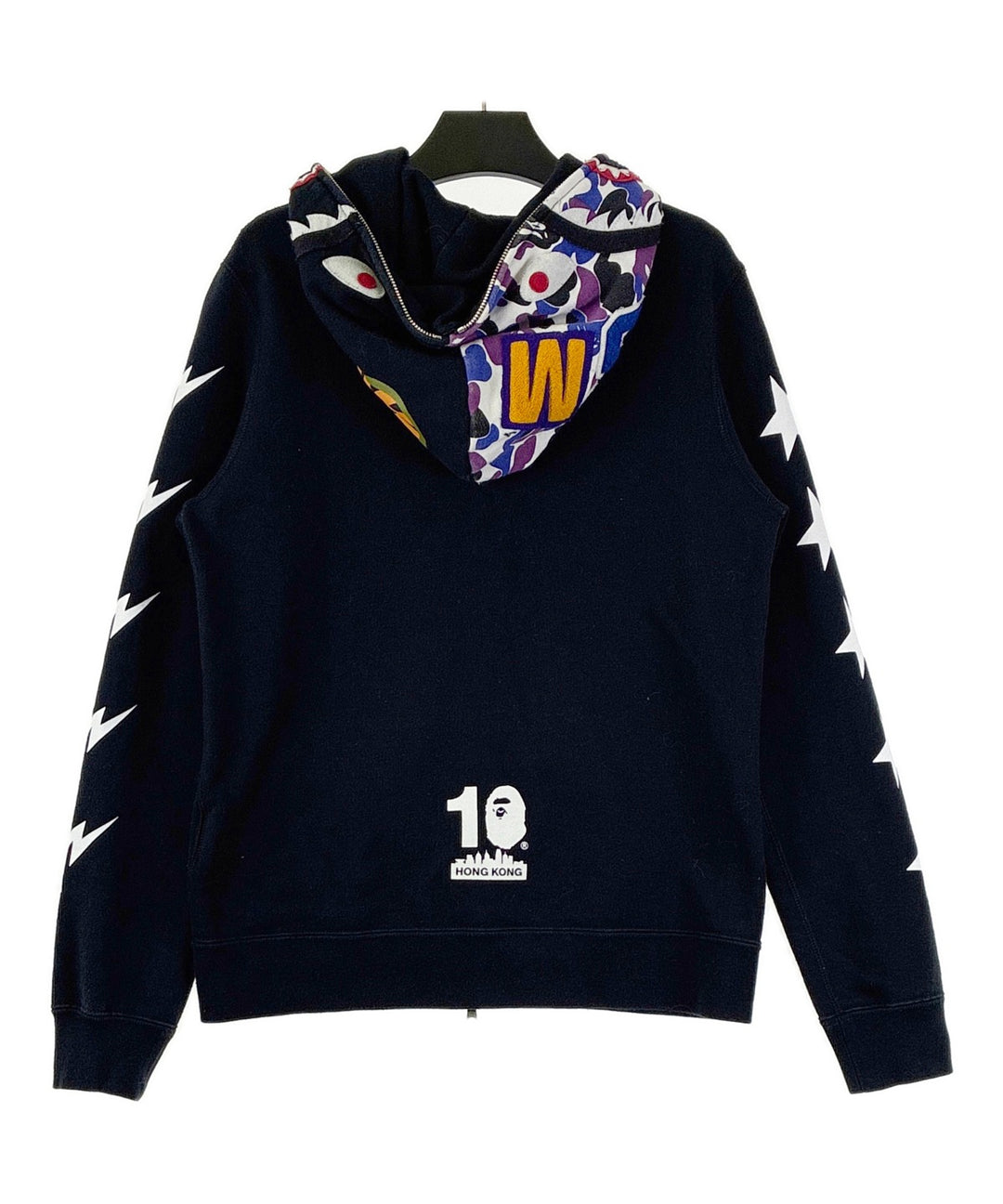 A BATHING APE เสื้อสเวตเตอร์