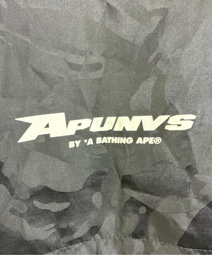 A BATHING APE เสื้อพาร์กาภูเขา