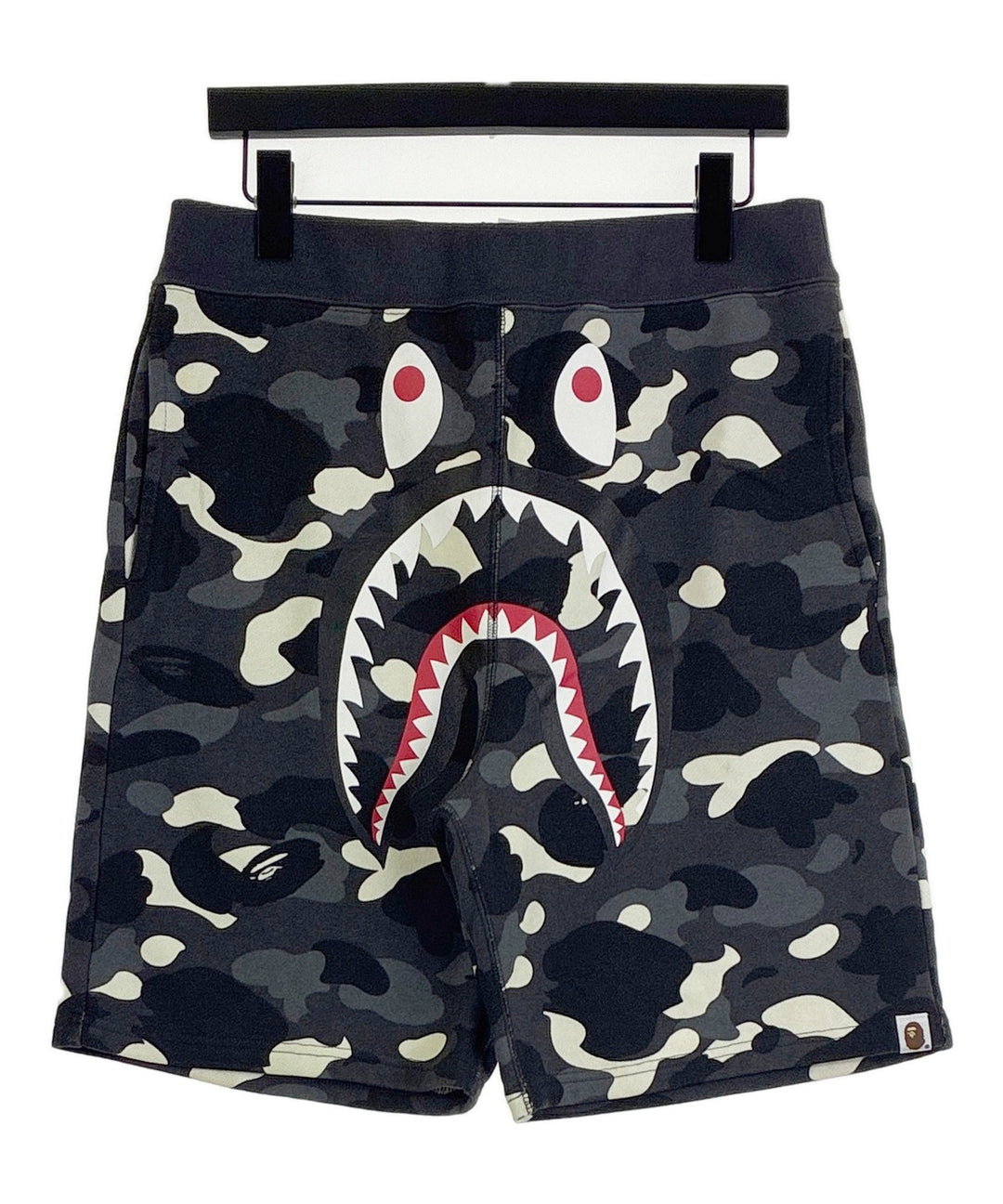 A BATHING APE กางเกงขาสั้น