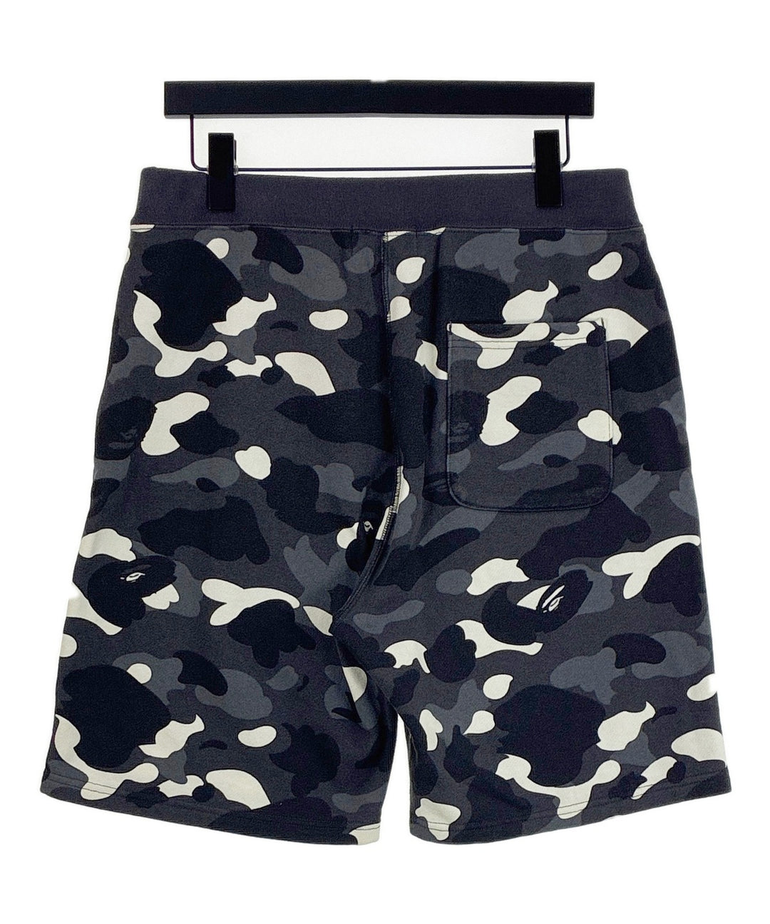 A BATHING APE กางเกงขาสั้น