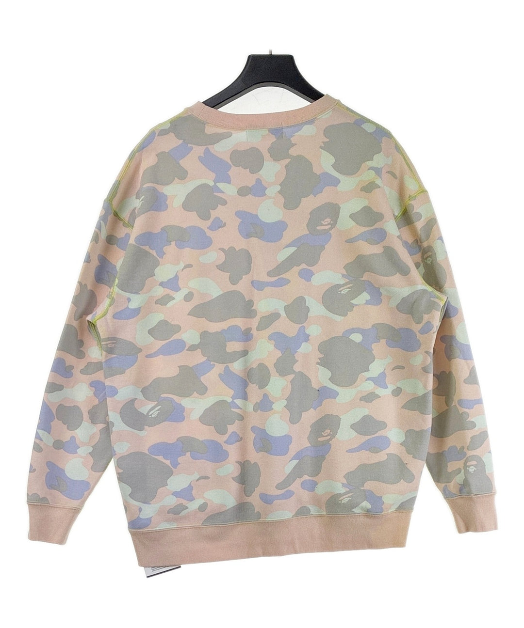 A BATHING APE เสื้อสเวตเตอร์