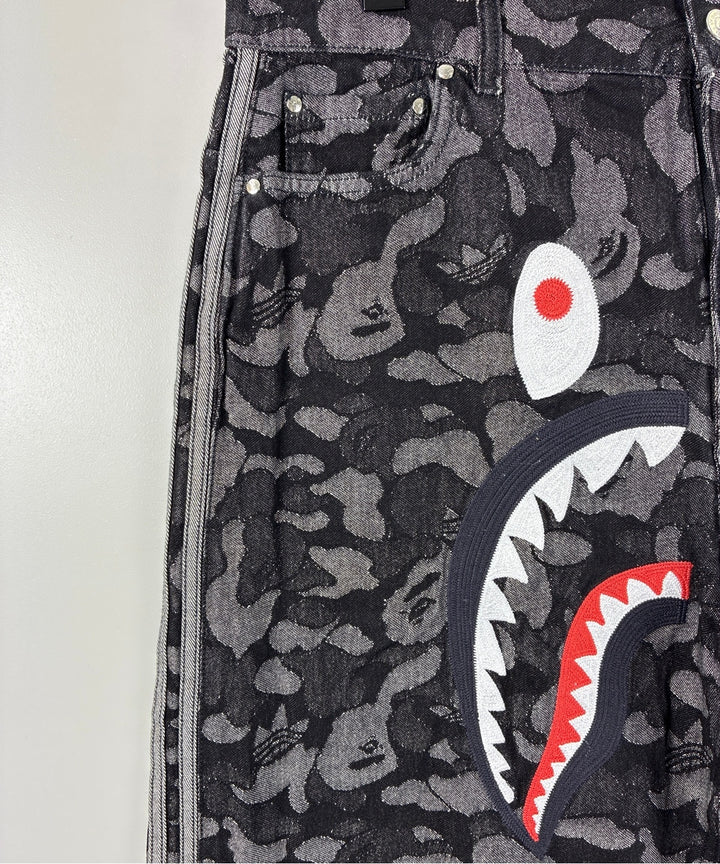 A BATHING APE กางเกงขาสั้น