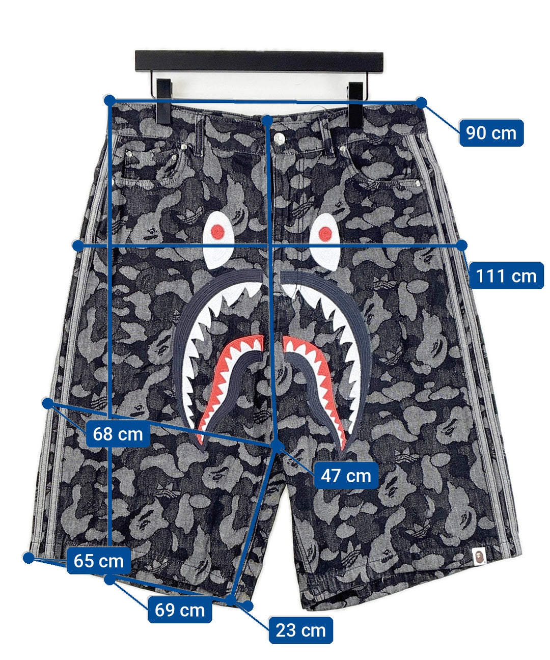 A BATHING APE กางเกงขาสั้น