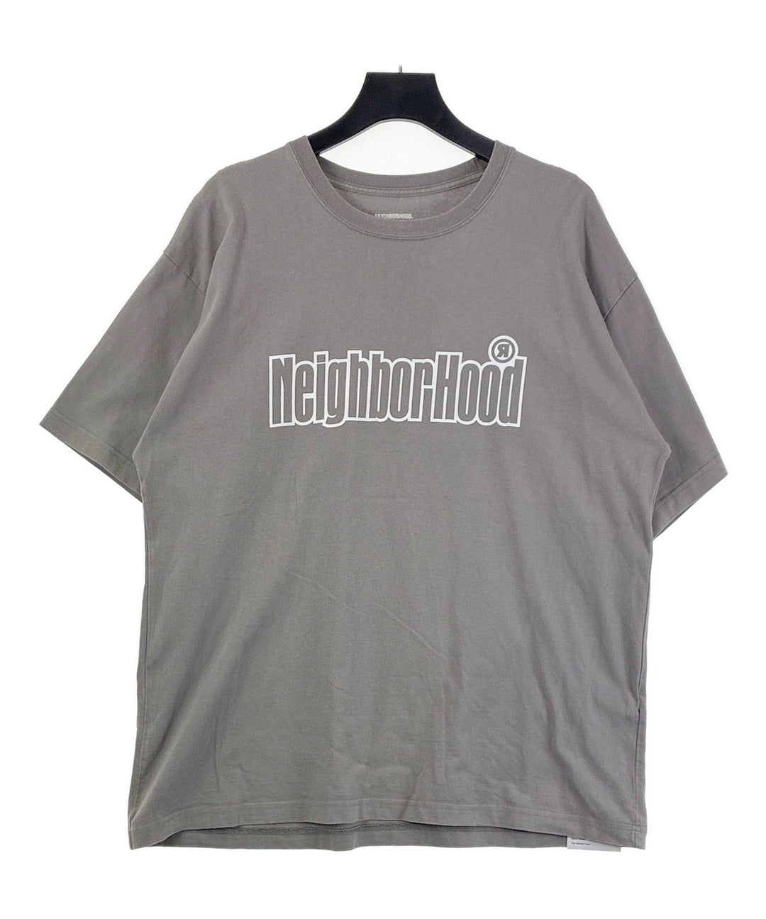NEIGHBOR HOOD เสื้อยืด/เสื้อท็อปส์