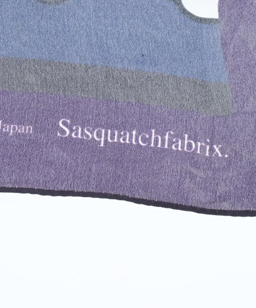 Sasquatchfabrix. ผ้าพันคอ