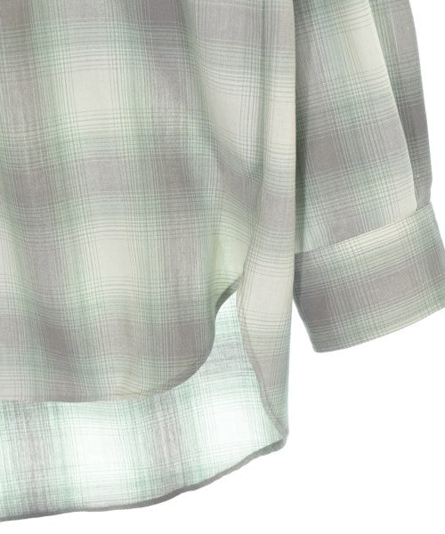 SOPHNET. เสื้อลำลอง
