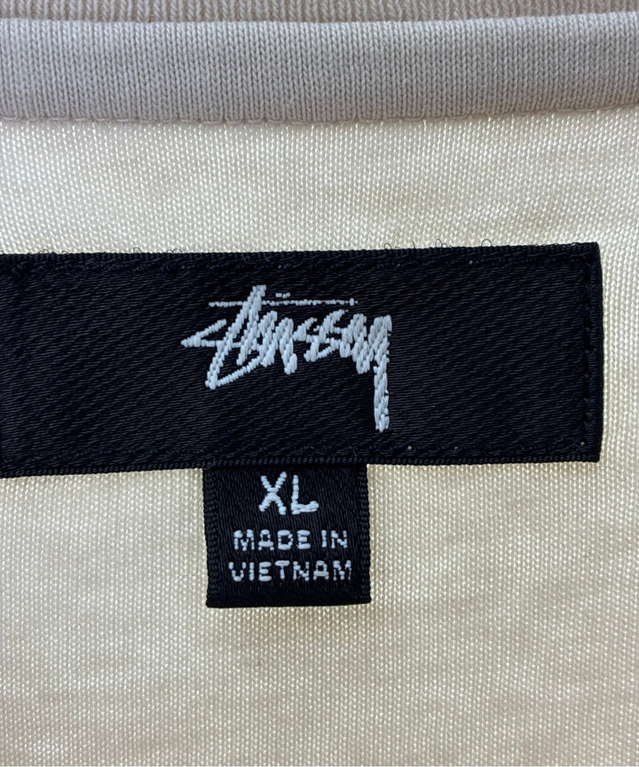STUSSY เสื้อยืด/เสื้อท็อปส์