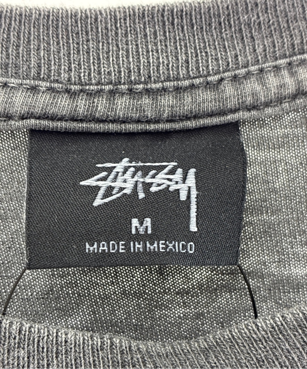 STUSSY เสื้อยืด/เสื้อท็อปส์