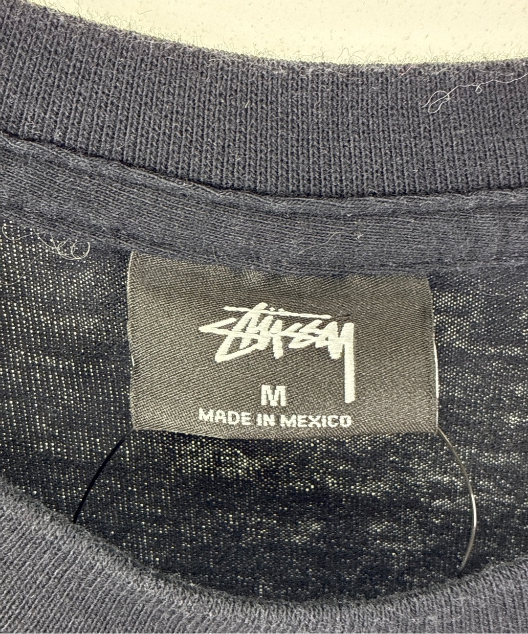 STUSSY เสื้อยืด/เสื้อท็อปส์