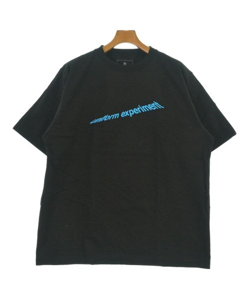 uniform experiment เสื้อยืด/เสื้อท็อปส์