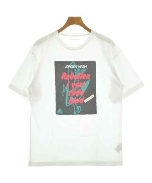 uniform experiment เสื้อยืด/เสื้อท็อปส์