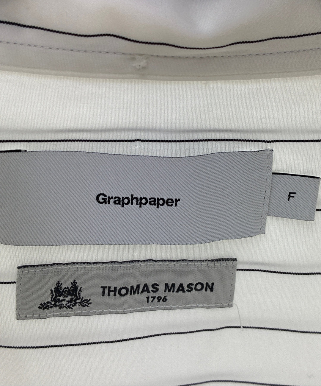 Graphpaper เสื้อลำลอง