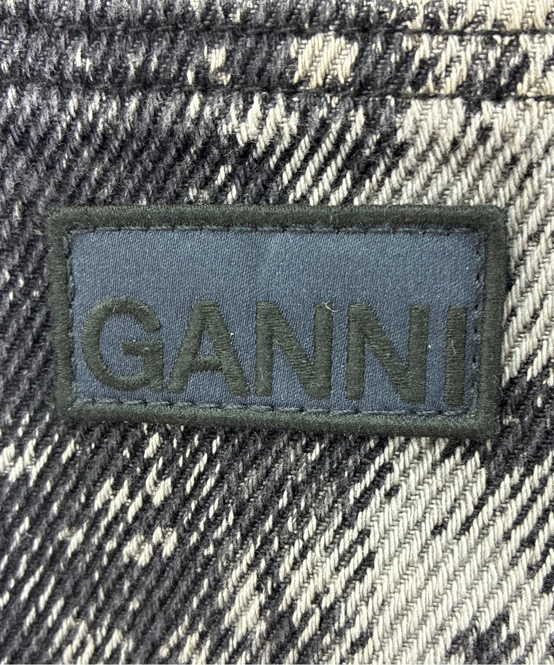 Ganni ยีนส์