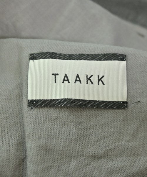 Taakk กางเกงขาสั้น