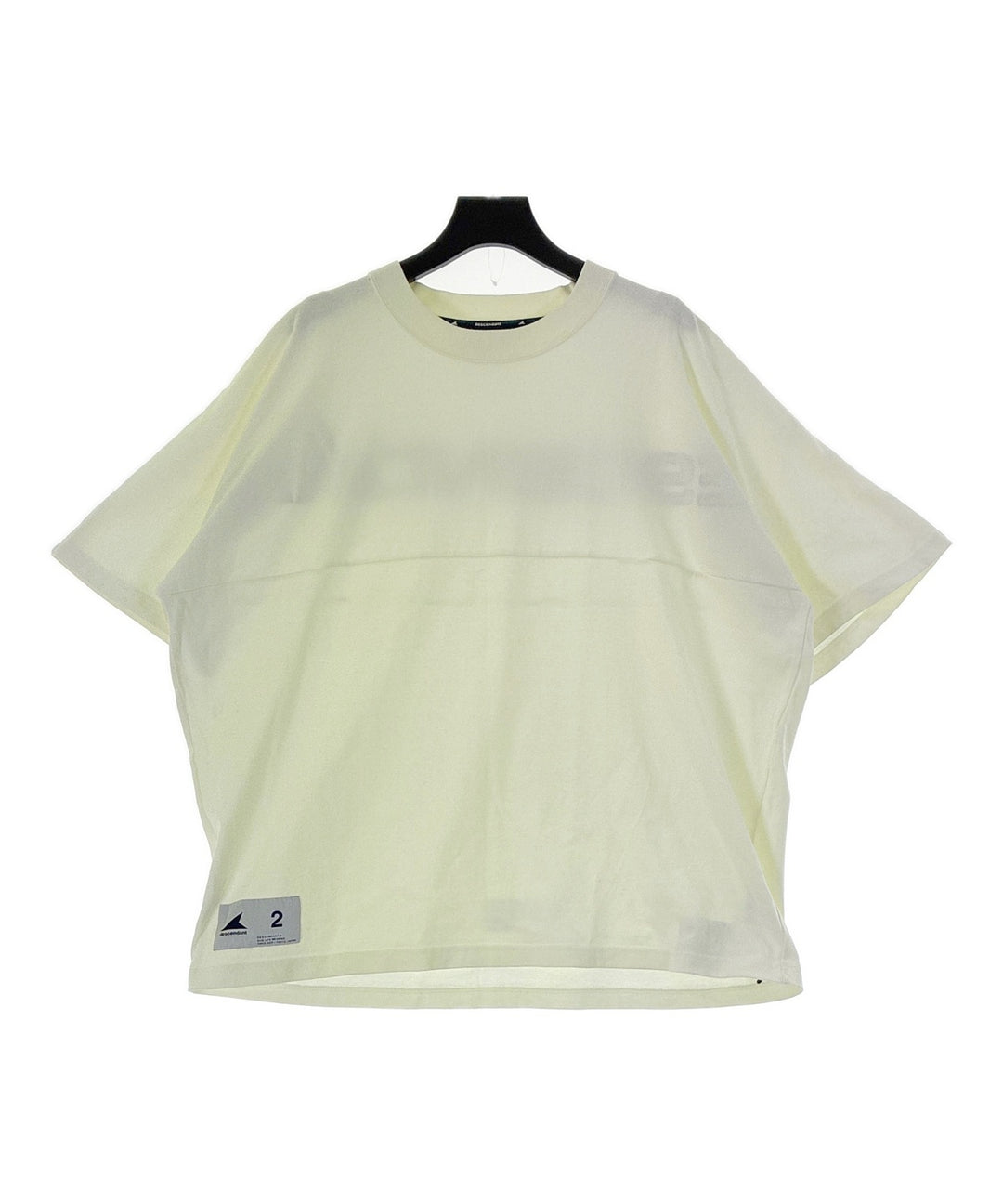 DESCENDANT เสื้อยืด/เสื้อท็อปส์